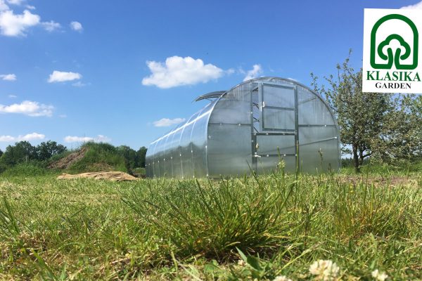 Baltic LT šiltnamis su polikarbonato danga